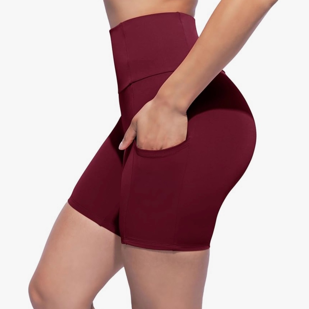 Ofenti High-Waisted Maroon Yoga / Biker Shorts with Pockets NWT